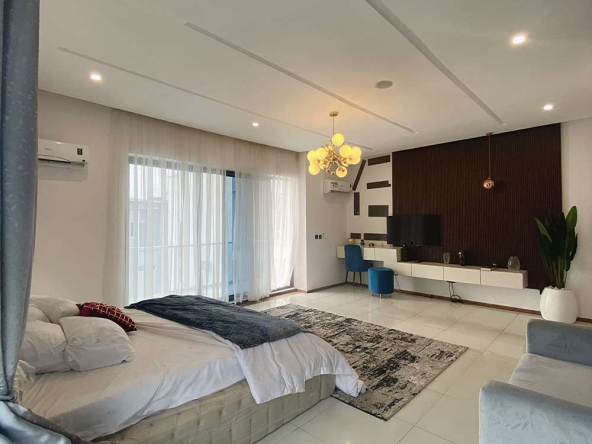 Ikate estate