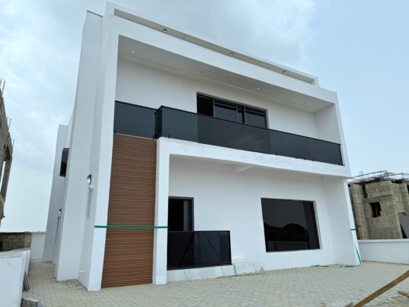 Emerald Duplex Ogombo
